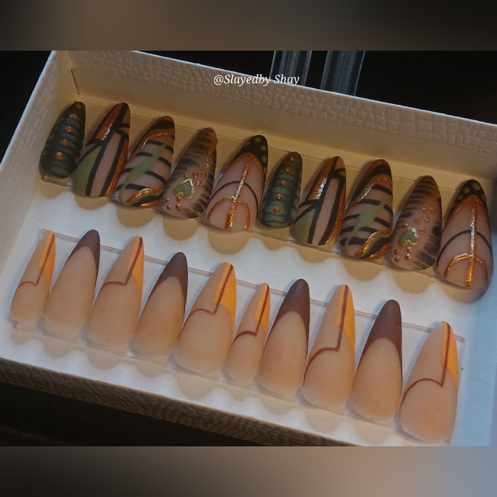 Artistic Nail Set